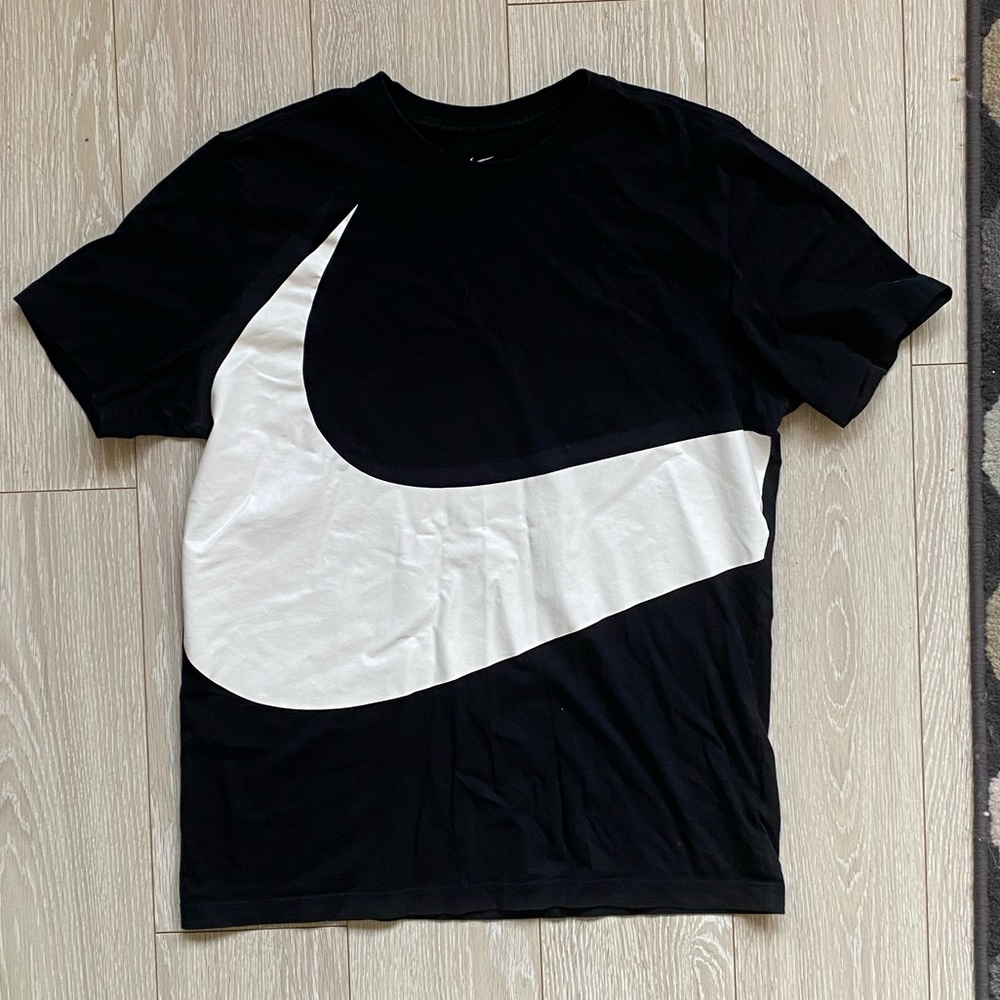 COPY - Nike “Big Logo” T-Shirt